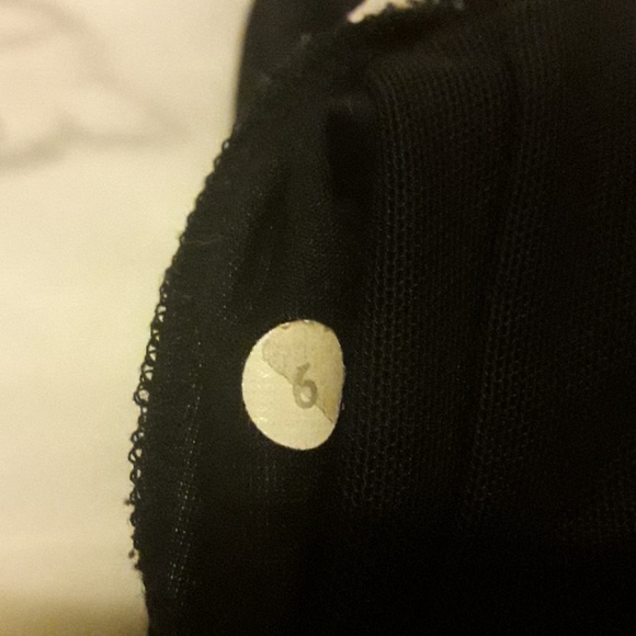 Lululemon tanktop size 6 - Picture 4 of 5